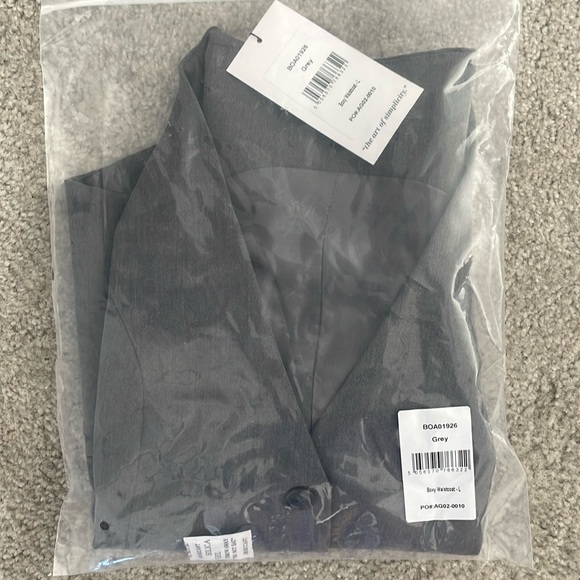 NWT Because of Alice (“BOA”) Boxy Waistcoat 3 Piece Blazer Suit Co-Ord in Grey - Picture 5 of 5